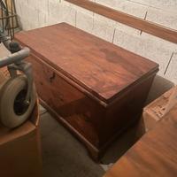 Baule rustico in legno massello - stile vintage