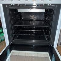 Cucina  4 fuochi firno elettrico ventilato