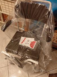 Sedia comoda per anziani