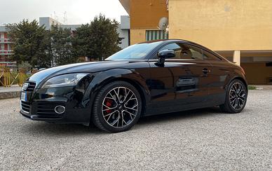 Audi TT Coupé MK2