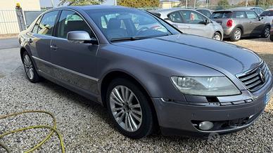 Volkswagen Phaeton 3.0/240 V6 TDI DPF 4mot. tip. 5