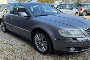 Volkswagen Phaeton 3.0/240 V6 TDI DPF 4mot. tip. 5