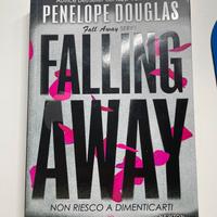 Falling Away : non riesco a dimenticarti