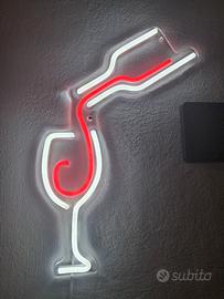 insegna luminosa a led