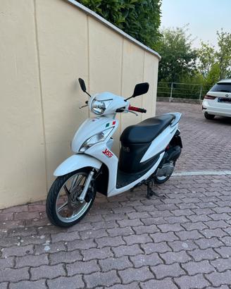 Honda Vision 110 2012