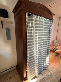 Armadio di legno