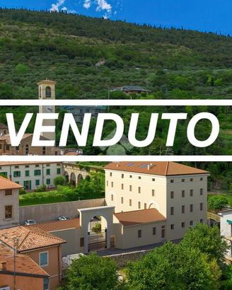 2 LOCALI A VERONA