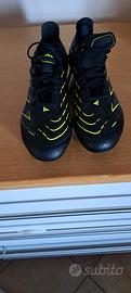 scarpe calcio nuove.mai usate.senza scatola