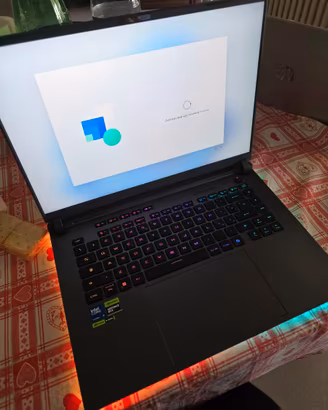 ASUS ROG Strix G16 U9 275HX RTX 5080 32GB RAM 2TB