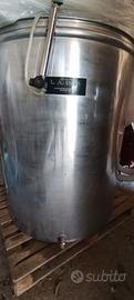 Tino in acciaio inox 1000 litri.