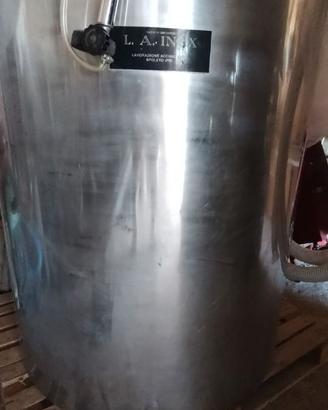 Tino in acciaio inox 1000 litri.