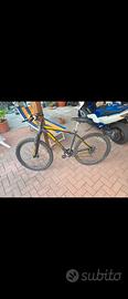 bici mtb nuova