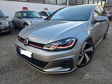 VOLKSWAGEN Golf GTI Performance 2.0 245 CV TSI D