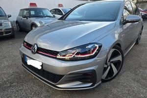 VOLKSWAGEN Golf GTI Performance 2.0 245 CV TSI D