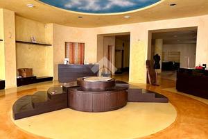 NEGOZIO A NOVI LIGURE