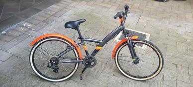 MOUNTAIN BIKE BTWIN 24" RAGAZZO