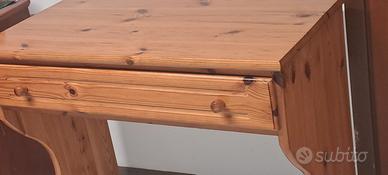 Scrttorio rustico in pino massicio/stile arte pove