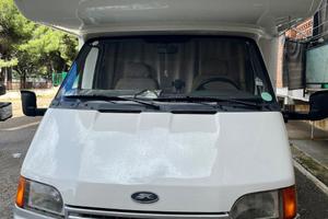 Ford Laika eco vip 2