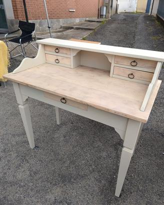 scrittoio restaurato stile shabby shick