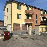 2 LOCALI A POVIGLIO