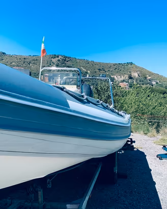 Joker boat clubman 21 con Suzuki 150 4 tempi