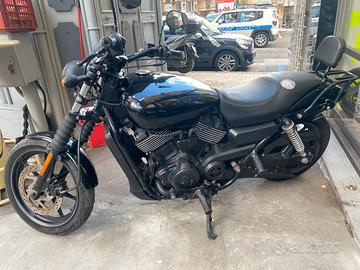 Harley davidson street 750
