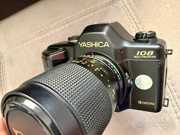 Fotocamera Yashica 108