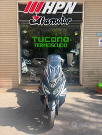 Kymco AK 550