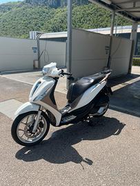 MEDLEY 125 ABS 2021 (prezzo poco trattabile)