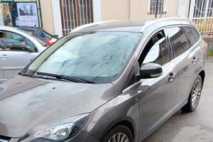 FORD Focus 4ª serie - 2001