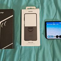 Samsung Z Flip 7 512GB jetblack come nuovo.