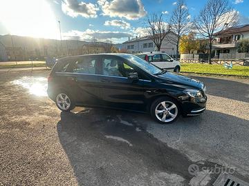 Mercedes B200  cdi premium