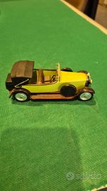 modellino auto d'epoca 
