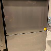 lavastoviglie professionale