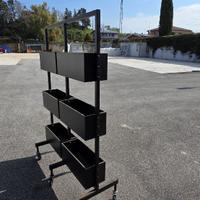 Fioriera 3 piani su ruote