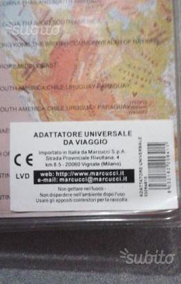 Adattatore prese da viaggio