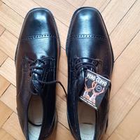 Scarpe derby nere uomo n. 43