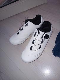 scarpe tabolu n 45 più pedali exus 5-7