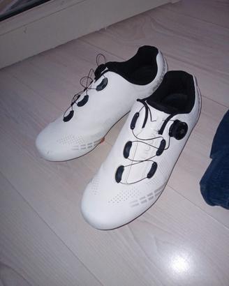 scarpe tabolu n 45 più pedali exus 5-7