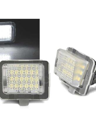 LUCI TARGA A LED MERCEDES W204 W205 W212 W221 W222