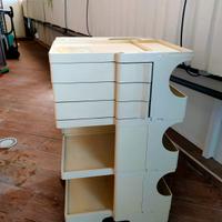 Carrello portaoggetti vintage