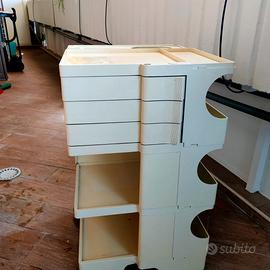 Carrello portaoggetti vintage