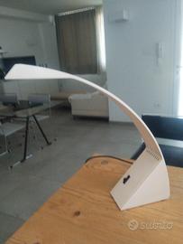 lampada da tavolo da collezione 