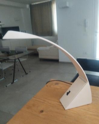 lampada da tavolo da collezione 