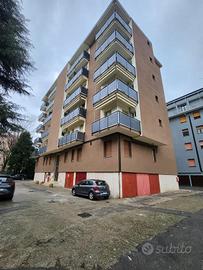 Sanza in bilocale a Trezzano sul Naviglio