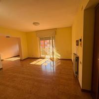 4 LOCALI A ISOLA DEL LIRI