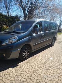 Fiat scudo 2. 0 140cv panorama  2010 5p