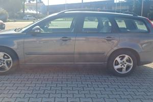 Volvo v 50 