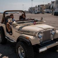 NOLEGGIO Auto d'epoca JEEP CJ-7 RENEGADE per Matri
