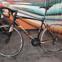 bici da corsa giant in alluminio 
